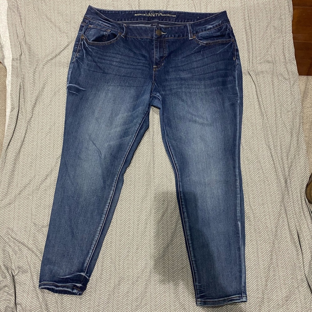 Vanity premium skinny jeans 34 short length